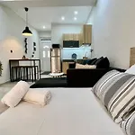 Urban Loft Downtown At Zakinthos Centre